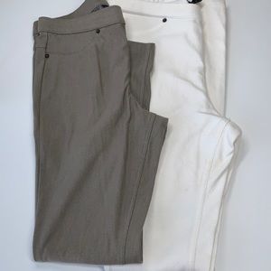 Hue leggings perfect fall staple! sz Small -2 pairs -white & olive brown